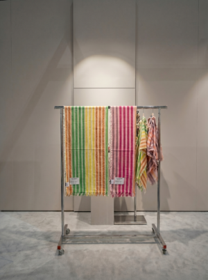 HP-2009, YELLOW, FUXIA, SILK